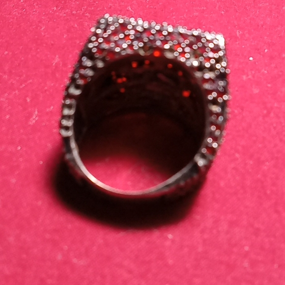 Red diamond ring - Picture 9 of 15